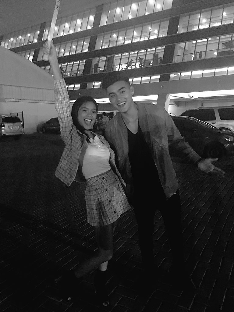 itsimoun's tweet photo. Good morning! Have a great Friday ahead! @OfficialBaileyM @ylona_garcia 😁❤ #BENCHxBritney #BaiLona 😍 https://t.co/GOTFOQdiGc