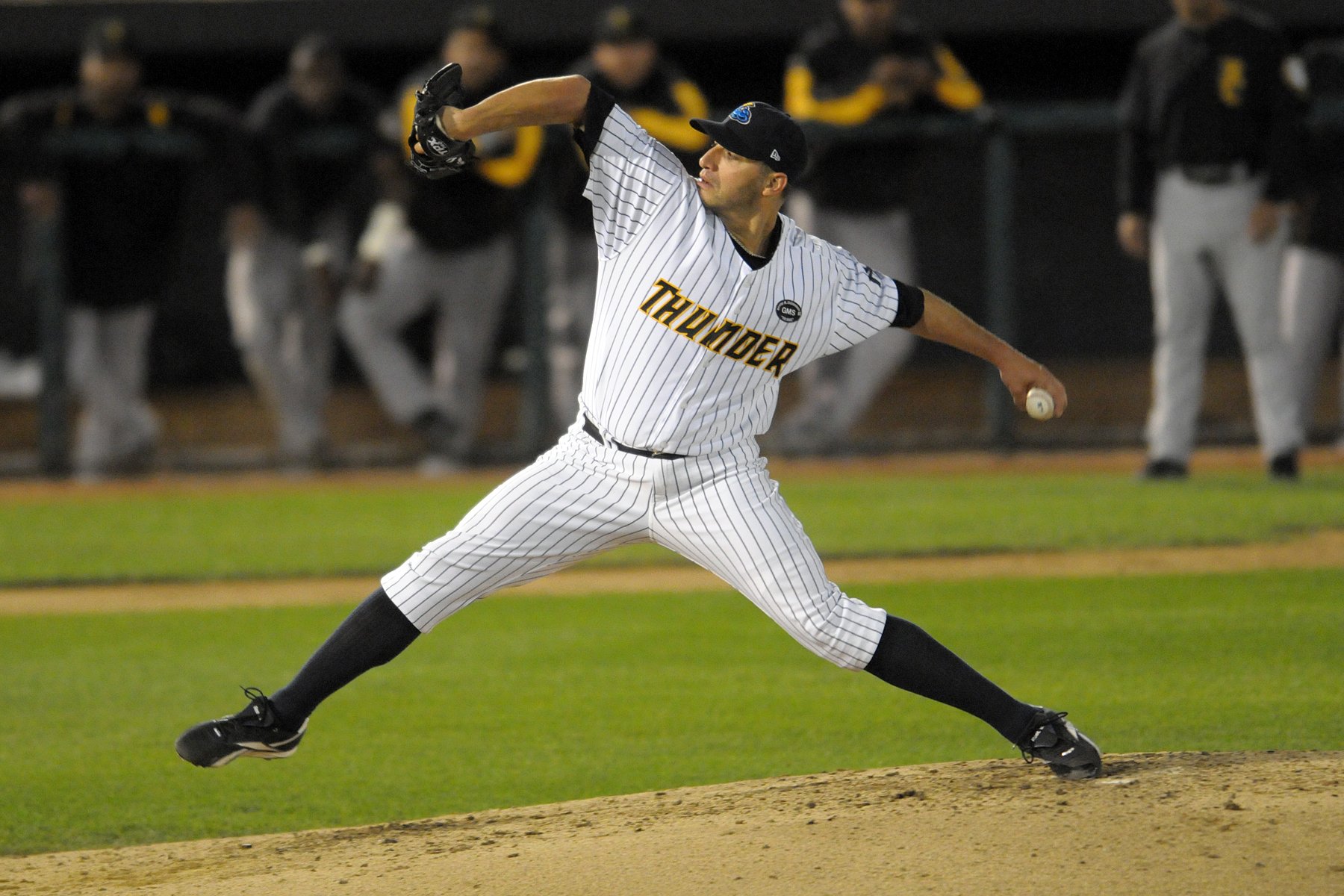 We want to wish a very Happy Birthday to a great pitcher and a great guy...Andy Pettitte. 