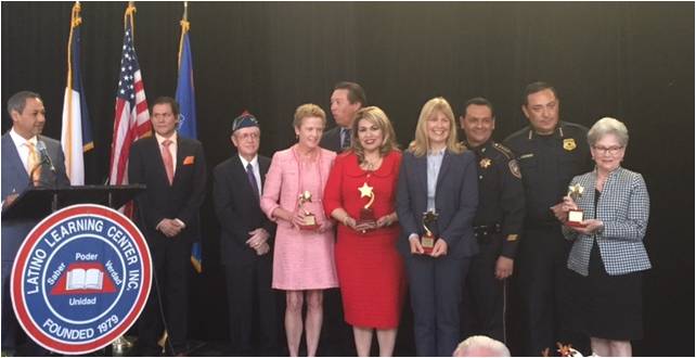 Laura Bellows was among the recipients of a Philanthropic Women Award from the Latino Learning Ctr at the 2017 Humanitarian Awards Luncheon.