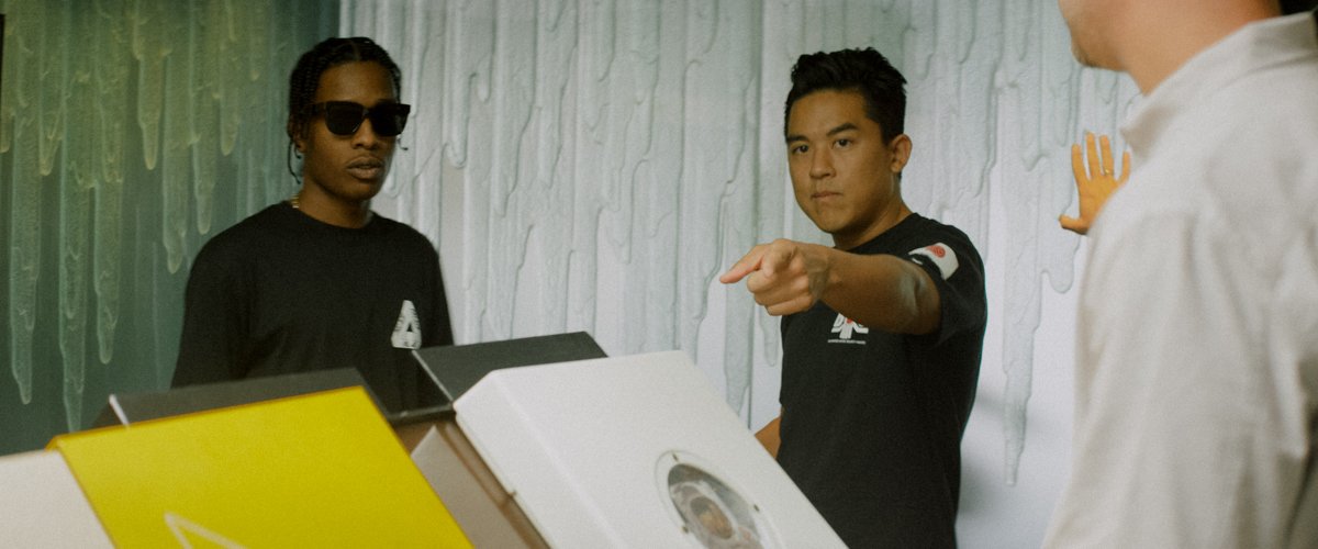 ComplexStyle's tweet image. .@bobbyhundreds on why the first streetwear doc almost never happened + an EXCLUSIVE TRAILER for 'Built to Fail': bit.ly/2s6kg8j