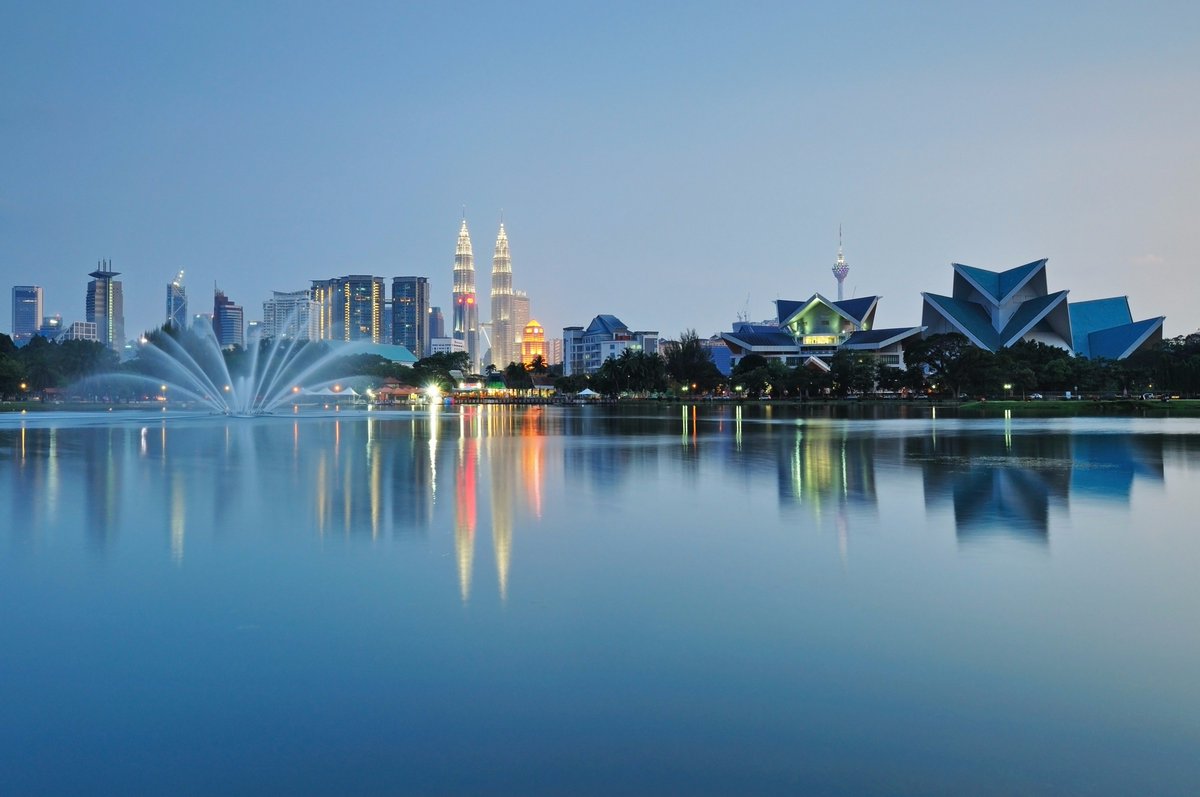 #EpicNG + Super Light 60 cm SAILOR 600 Ku antenna is a winning combination! <a href="/Intelsat/">new poc</a> to speak at <a href="/CobhamSATCOMMar/">Cobham Satcom Maritime</a>  Kuala Lumpur next week