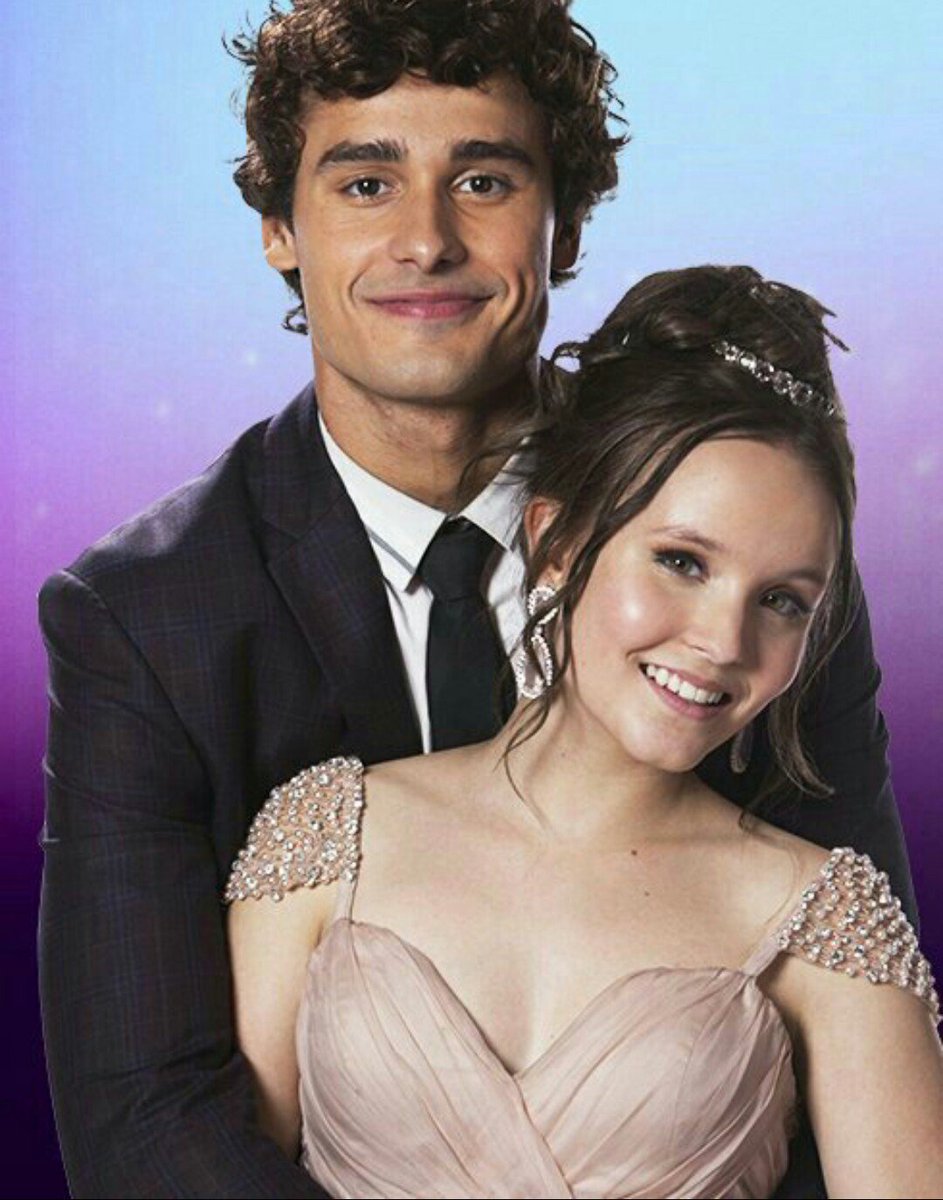 Que lindos😻<a href="/larimanoela/">Larissa Manoela</a> me segue