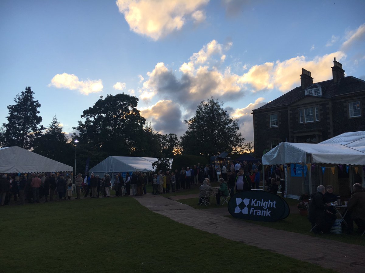 BordersBookFest's tweet photo. Dramatic skies (which we can happily report as mostly shower-free) this evening at #BordersBookFest17 in Melrose #scottishborders https://t.co/UVF3ZggEFV