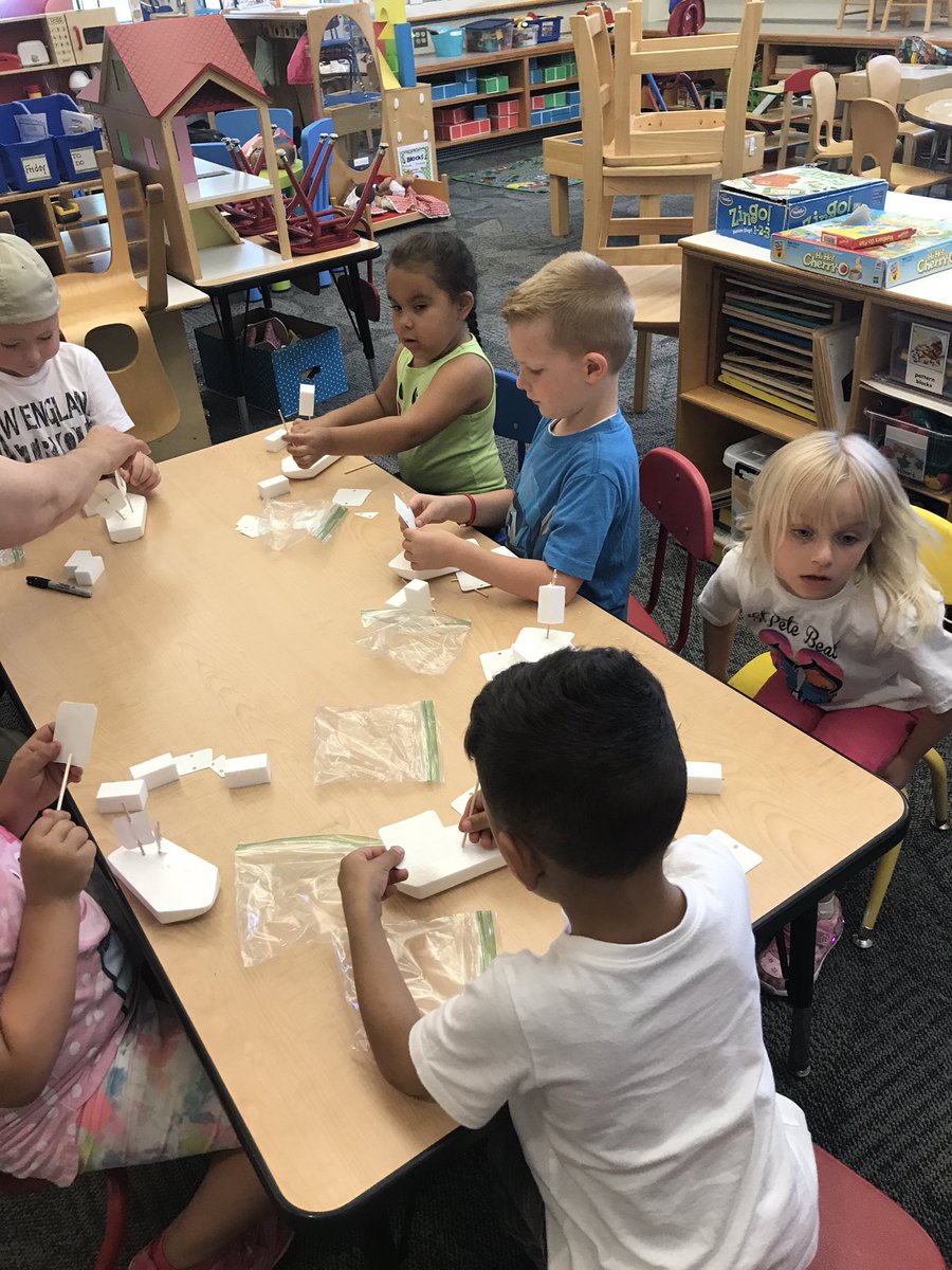 sylvesterprek's tweet photo. Prek Steam Day #attheview https://t.co/InBWgeeK0t