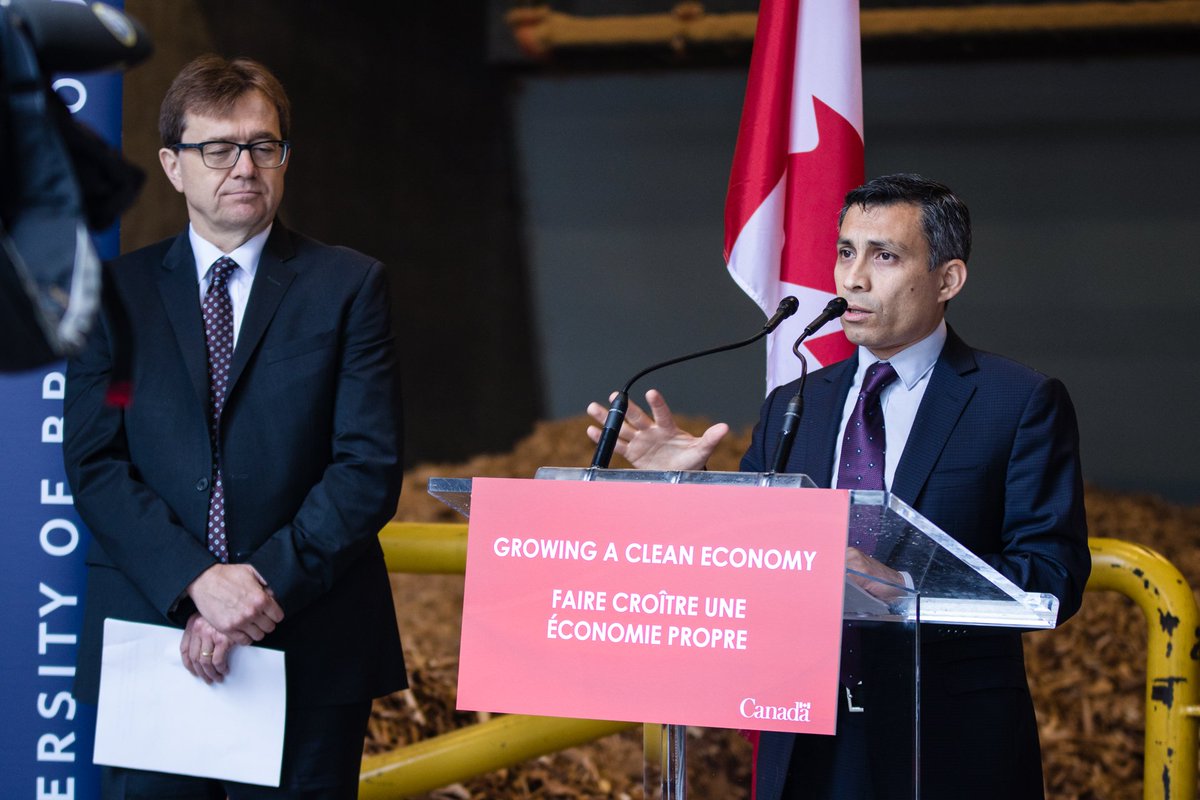 sustainUBC's tweet photo. Dr. Merida (@cerc_ubc) shares #UBC's #climateaction efforts as @Canada announces #lowcarbon economy fund. https://t.co/fosfwrBYwu  #cdnpoli https://t.co/uUCdr8sUtH