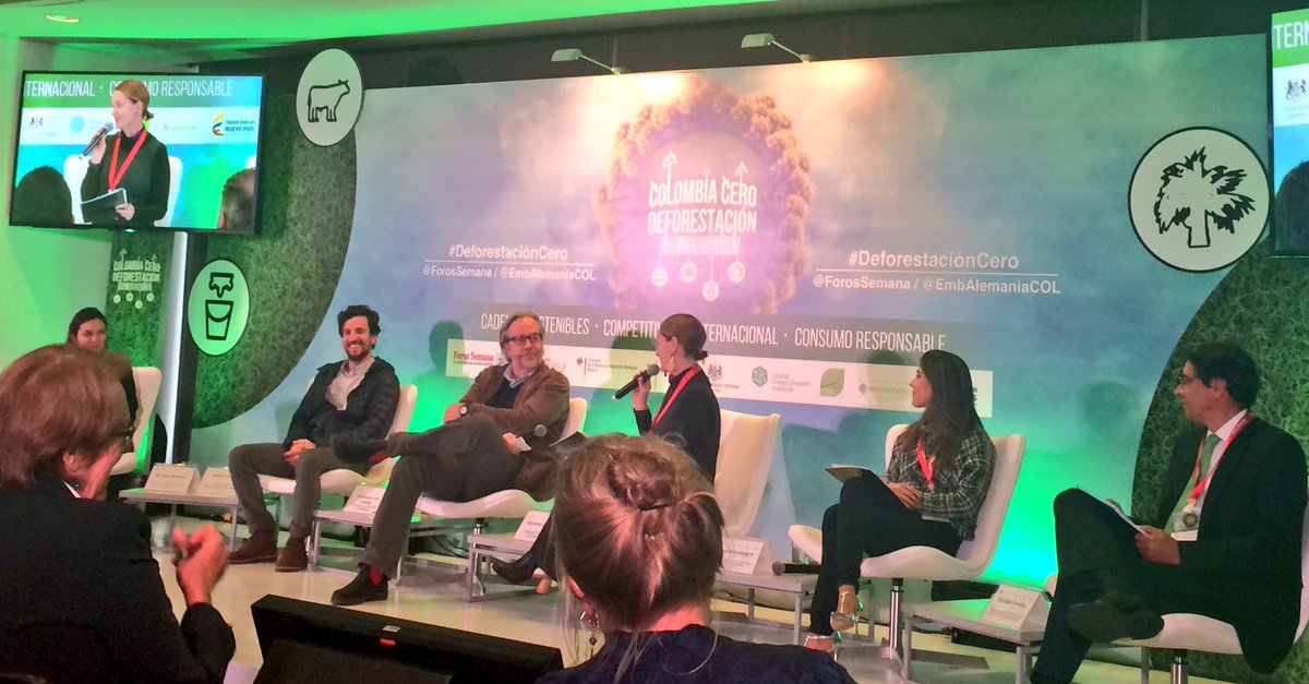 AnaMaLee's tweet photo. Consumo consciente una responsabilidad de todos que se debe promover con transparencia desde la empresa #DeforestacionCero https://t.co/LLLTVAPSXF