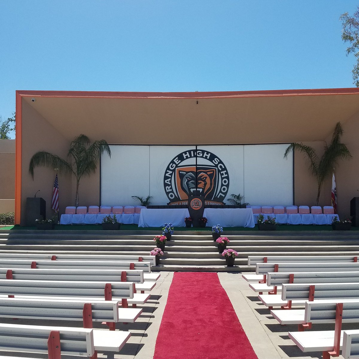 OrangePanthers's tweet photo. If you have not experienced a graduation at Orange High, you are missing out! #PanthersOnTheRise https://t.co/BUWpl4W2xr