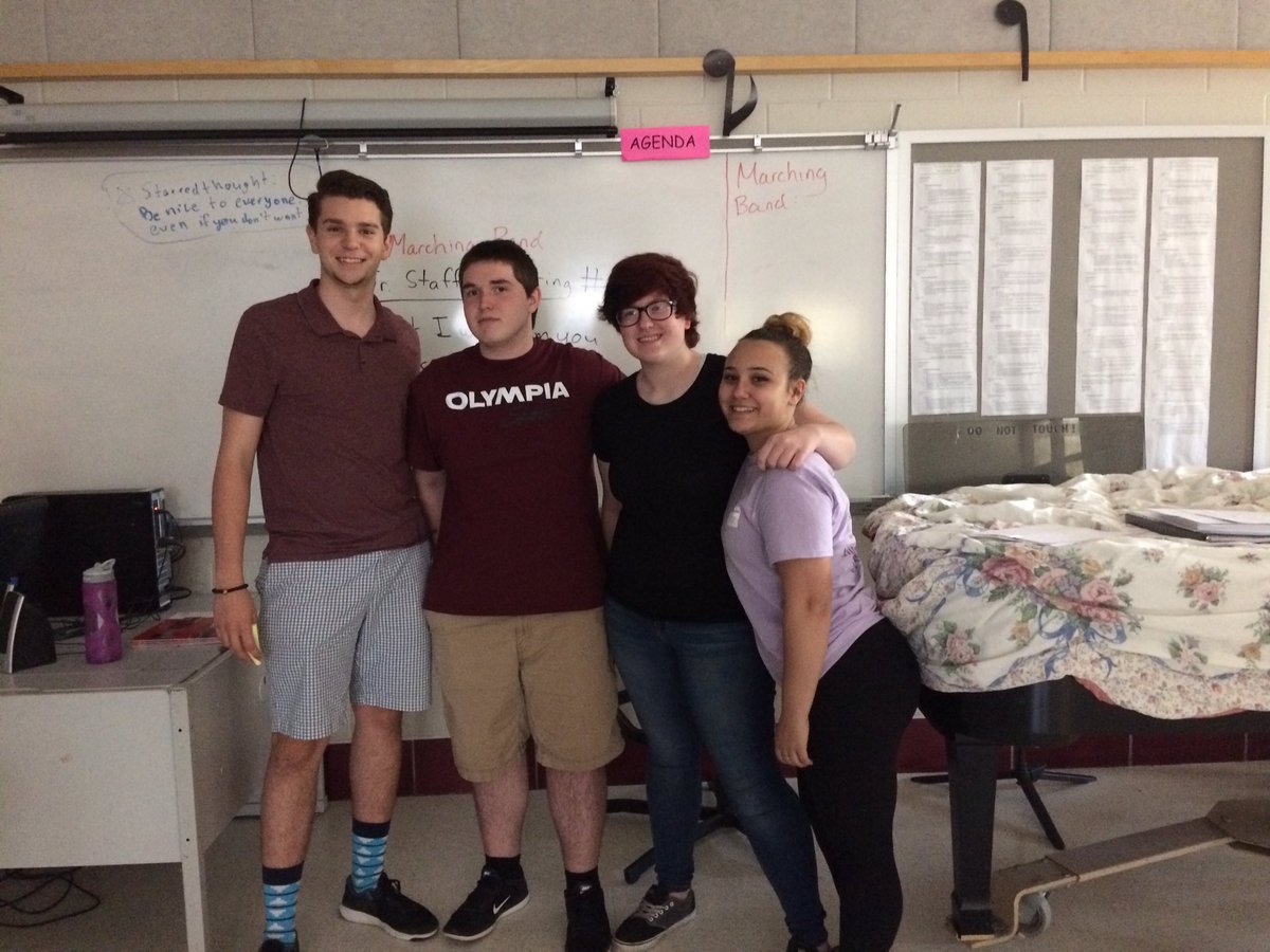 CHSPacerBand's tweet photo. I now introduce the Jr. Staff of the CHS marching band! #CHSMarchingband #pacerpride https://t.co/awt24tq4ep