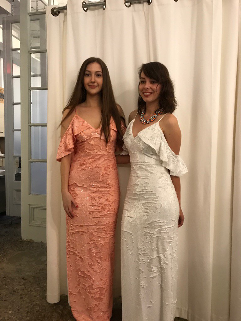 MonicaNGoyal's tweet photo. Awesome night out at @RentfrockRepeat event. #frockit https://t.co/BLTocsjZ37