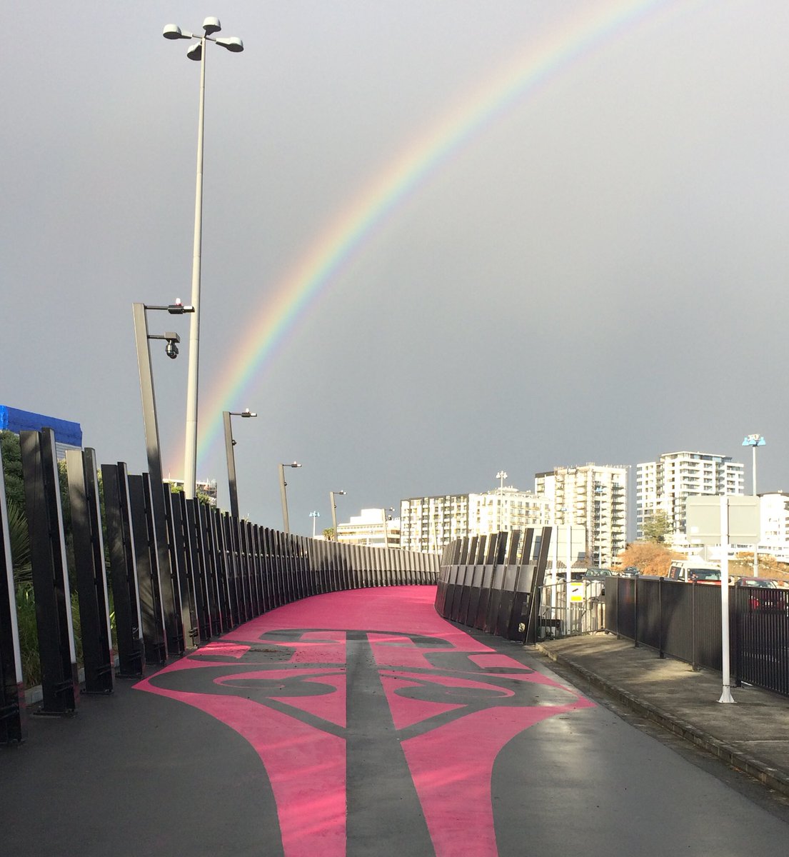 TraversReynolds's tweet photo. Follow the pink path to the pot of gold! #friding #lightpath #lightpathakl https://t.co/wZs8LYoH9N