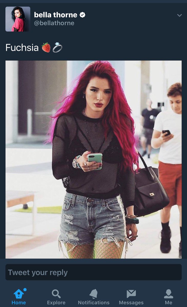 _dinasalah's tweet image. wow lava girl grew up 🔥