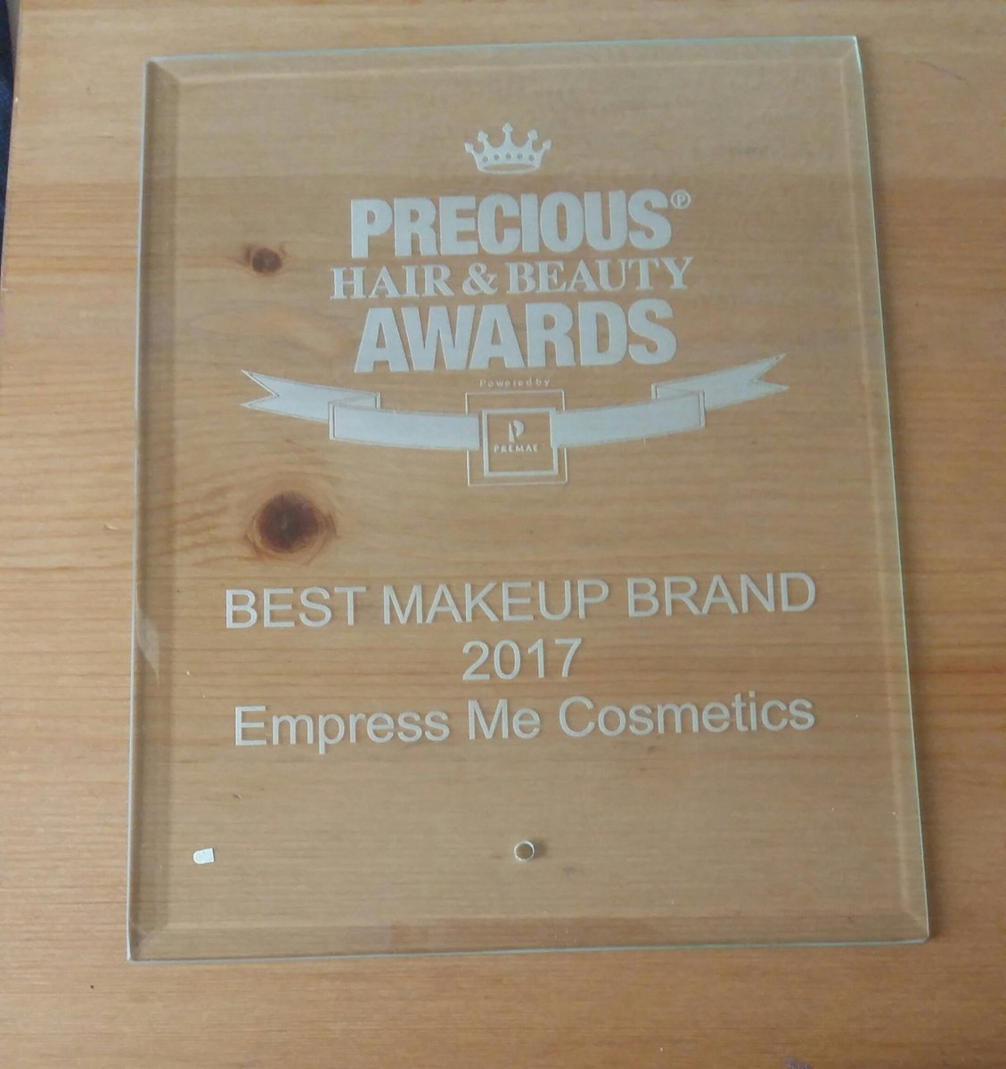 PRECIOUS_Awards's tweet photo. Congratulations Empressme for winning Best Makeup Brand at the inaugural #preciousHABA awards! #WOC! #beautybrands https://t.co/DeoHCsSqMn