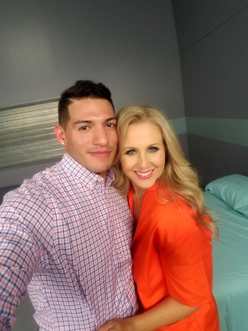 Good day on set with @therealJuliaAnn for @Brazzers! https://t.co/k9c1VrIq4p<a class="tags" href="/tag/therealjuliaann">@therealjuliaann</a><a class="tags" href="/tag/brazzers">@brazzers</a><a href="/tag/joeexotic"class="tags"><span>#joeexotic</span></a><a href="/tag/tigerking"class="tags"><span>#tigerking</span></a><a href="/tag/halloween2020"class="tags"><span>#halloween2020</span></a>