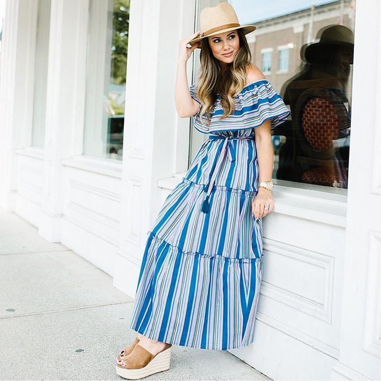shop_Millie's tweet photo. 💙 this off the shoulder striped maxi via @kbstyled. There's something mesmorizing about how it flows. 
#summerstyl… https://t.co/tLXBbstyJy https://t.co/FFtkX6WhxN