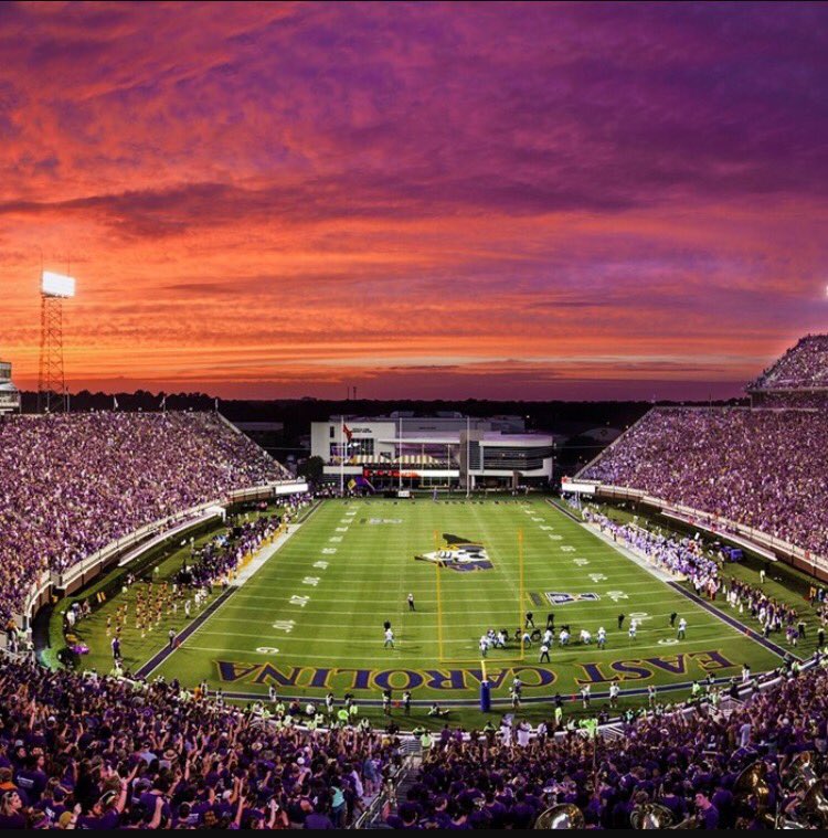 Korrin_Wiggins's tweet image. Pirate Nation what up? They say everything in life come full circle....I'm coming home!!! @ECUPiratesFB Let's get it!