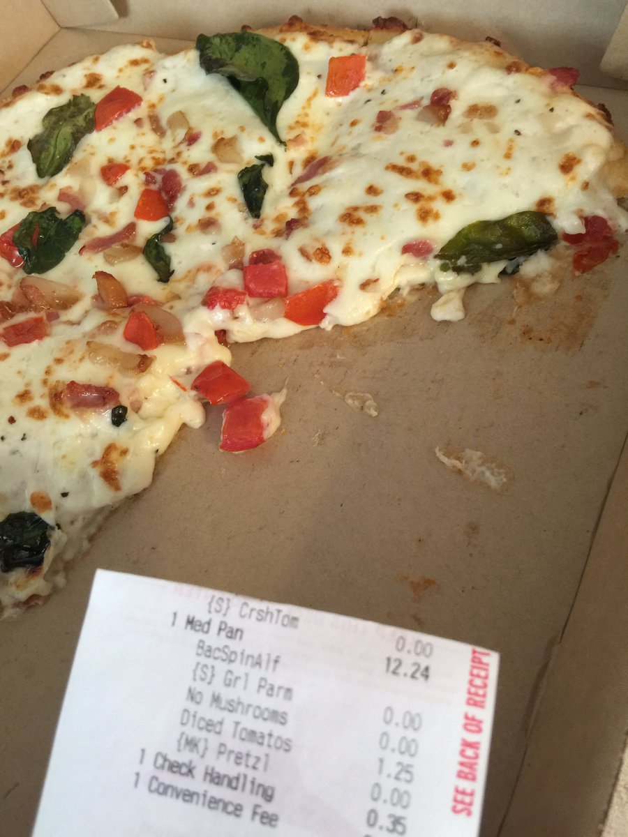 JohnBSharp's tweet photo. @pizzahut wow! Ordered a pizza locally, got here quick! Looks like crap, and on the wrong crust. Kids gotta eat tho. Thanks for nothin https://t.co/fb3CcH9F9l