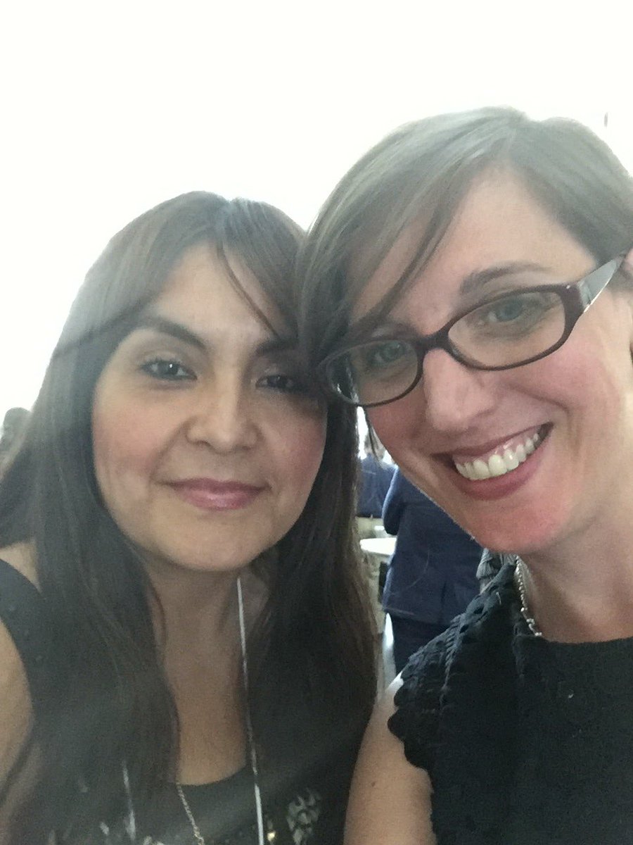 kpavlik's tweet photo. Celebrating 40 years of @HealthConnctOne with @mamirocks77! #30YearsOfMakingWaves https://t.co/OdeaGwQxLM