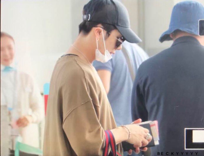 beckyyyyyy852's tweet photo. 170609 preview
인천✈️

#잭슨 #갓세븐 #GOT7 #JacksonWang #王嘉尔 https://t.co/umrcykmwkw