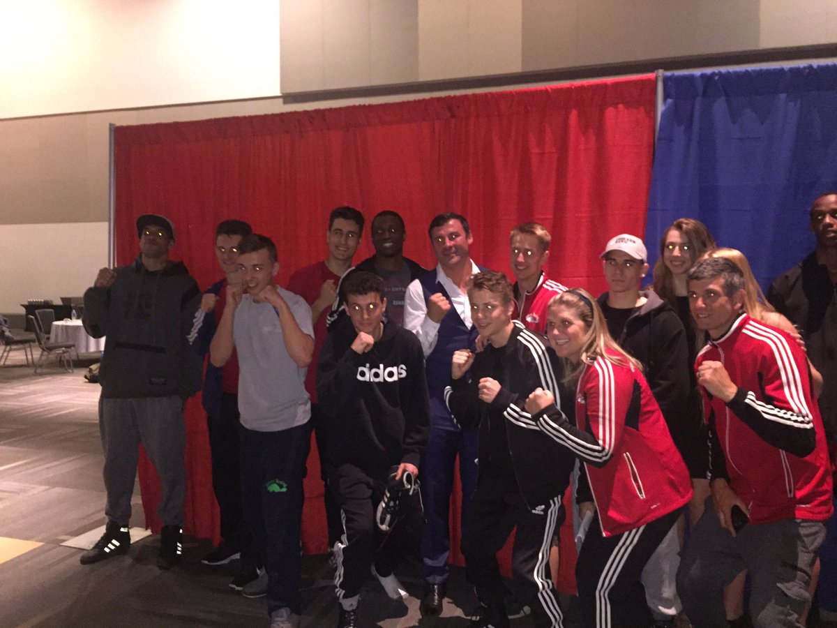 RINGSIDE FOR YOUTH tweet media