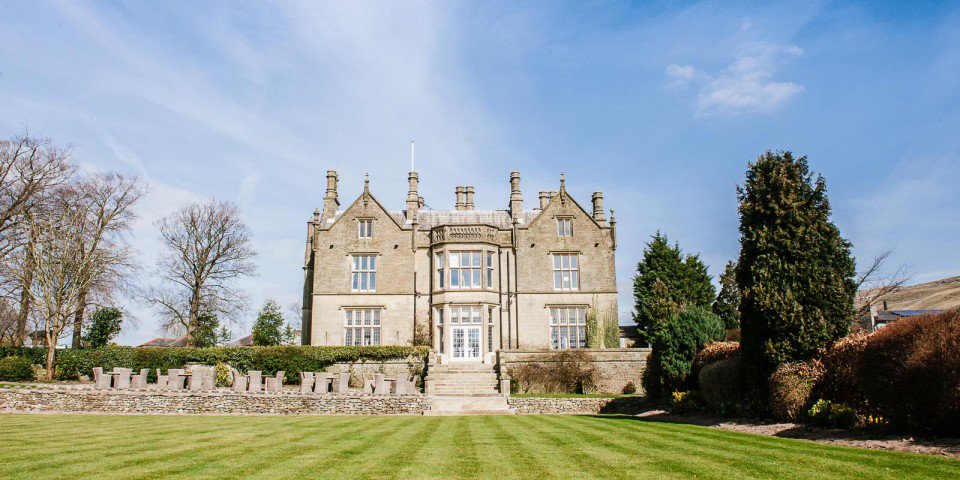 Check out <a href="/LWBLittleWhite/">Little White Books</a> Great Northern Wedding Fete this weekend bit.ly/2tBfPkX <a href="/jujuphotograph/">Julie Fortune</a> <a href="/dollzevent/">Dollz Events</a> @inloveweddinguk