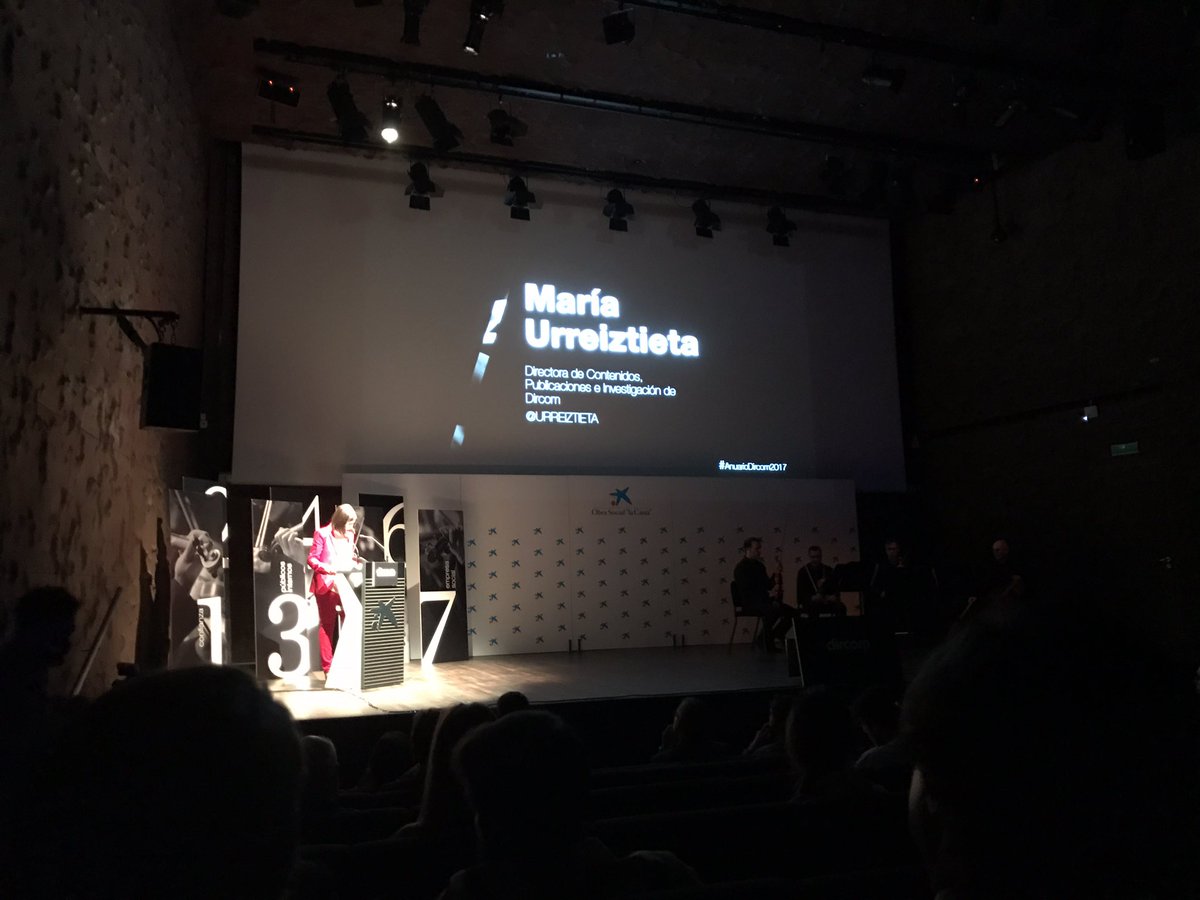 jaimemasso's tweet photo. Presentación del Anuario de la Comunicación #AnuarioDircom2017 https://t.co/th7U6oeflL