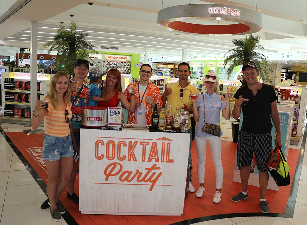 CyDutyFree's tweet photo. Thank God it's #CocktailParty Friday!
Kick start your holiday with a free cocktail tasting at Larnaca and Paphos Airports! #letscocktail https://t.co/P6xXmMCrDL