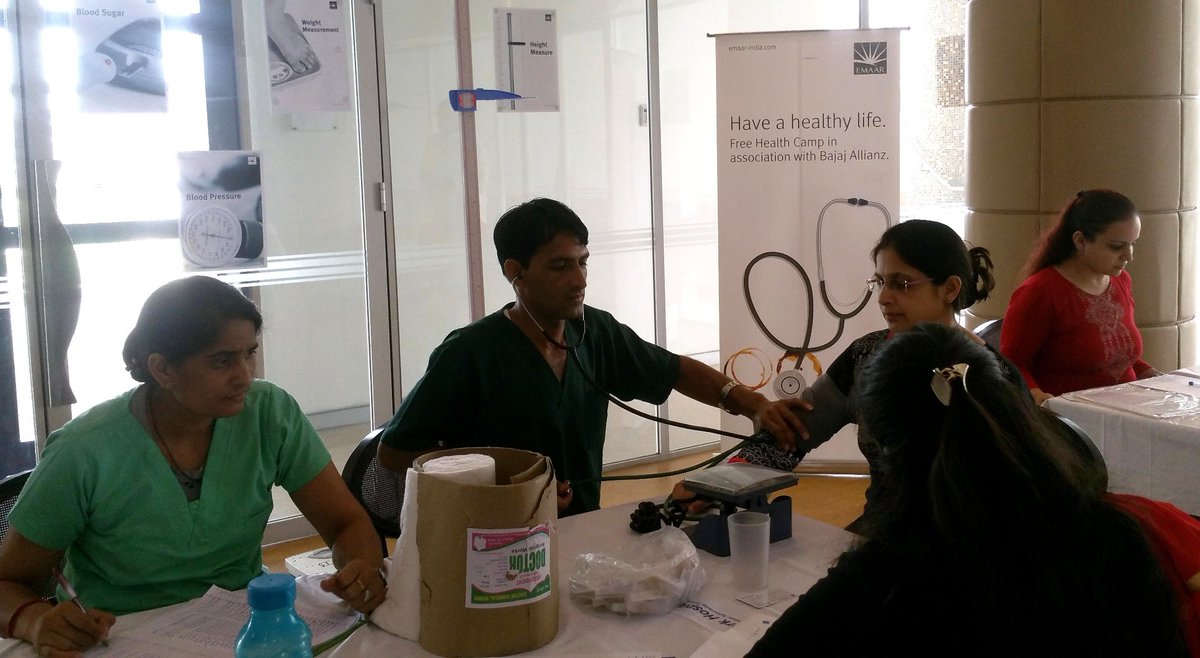 varunwrites's tweet photo. Emaar India organises #Health #Camp for its #residents, #employees in #Gurgaon
#EmaarIndia #CSR #Engagement #Gurugram #PalmDrive #realestate https://t.co/JSrkPlSJNG