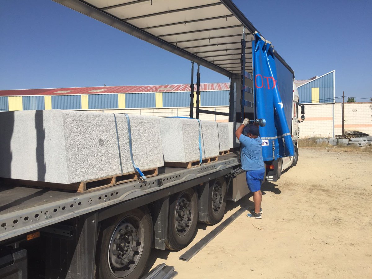KerryanneAustin's tweet photo. Another order being collected today in Spain for delivery to our customer in Sunderland #naturalstone #3loads #greygraniteblock #logistics https://t.co/whgfSy8SoG