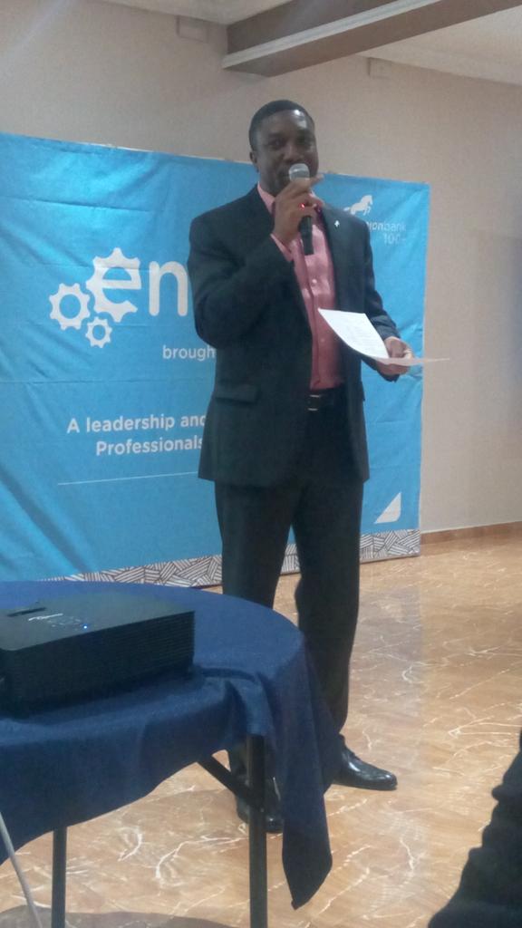 phglobalshapers's tweet photo. #Unionbankengage Paul Aseme talks on financial intelligence for millennials. What's the difference between saving & investment? ๐ฑ๐ฑ๐ฑ https://t.co/UORfczywSz