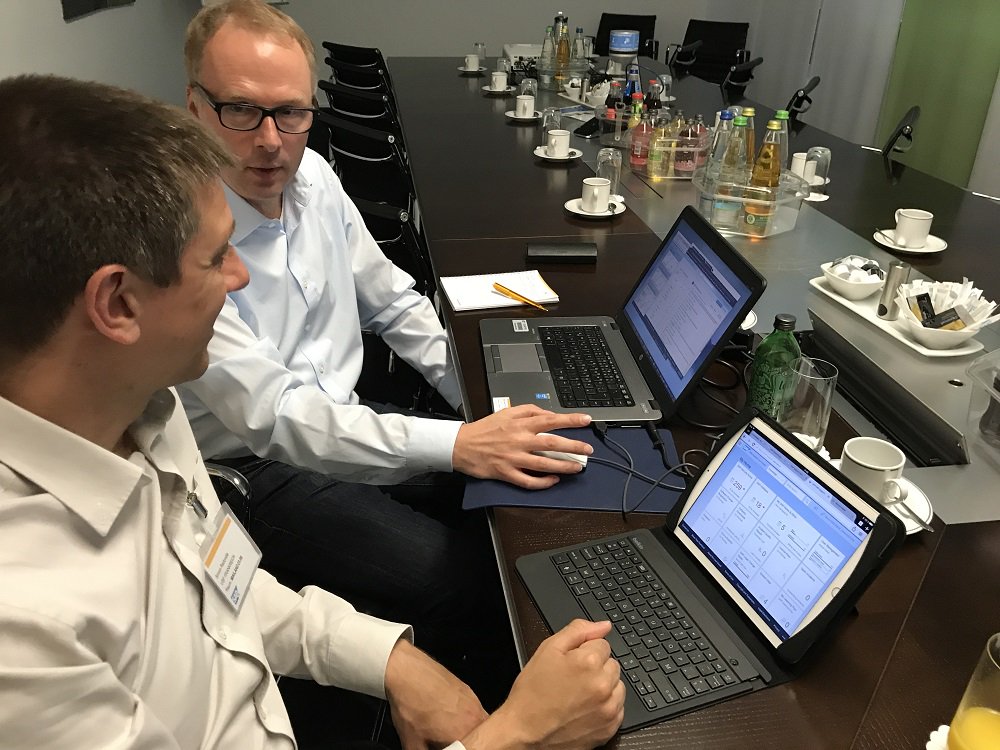 USF_officiel's tweet photo. Aujourd'hui à #Walldorf, les présidents de #CommissionsUSF rencontrent en face à face les #expertsSAP #influenceSAP @jmgaska @ArnoHelmling https://t.co/E8UWxlZo2O