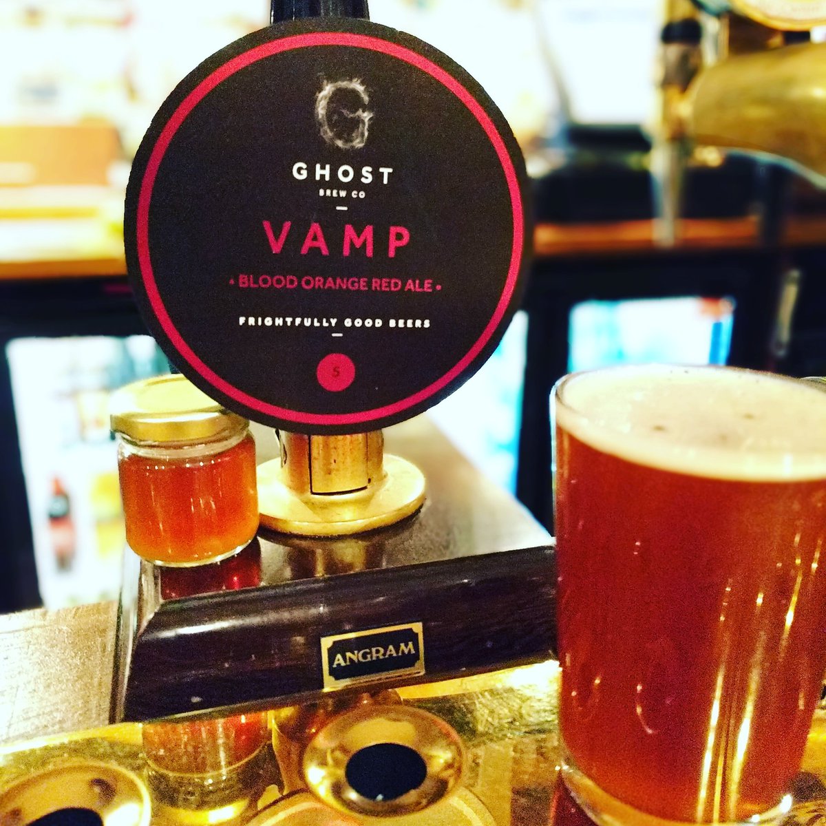 PieandAleMcr's tweet photo. New Ale: Vamp Blood Orange Red Ale by #ghostbrewing #cask #realale #craftale #craftbeerforever #bloodorange #somethingvampires #twilight https://t.co/NjF0VCIByB