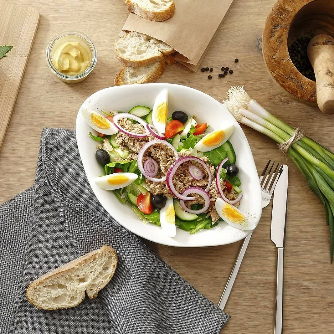Vapiano_Fr's tweet photo. “The greatest wealth is health” - Virgil 🥗
#vapiano #lovevapiano #myfoodstyle #homemade #homeoffreshness #salad #healthyfood #buonappetito https://t.co/DPUrHezSyw
