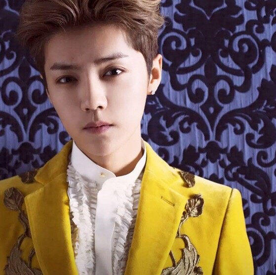 kokoluhan_ina's tweet photo. Mini album I 💁 #IAmLuhan 
QQ Music: https://t.co/sbaWlFI5ka
KugouMusic: https://t.co/etyzrhl5vl
KuwoMusic: https://t.co/K6rMoLlRVh https://t.co/Gn2BNupESX