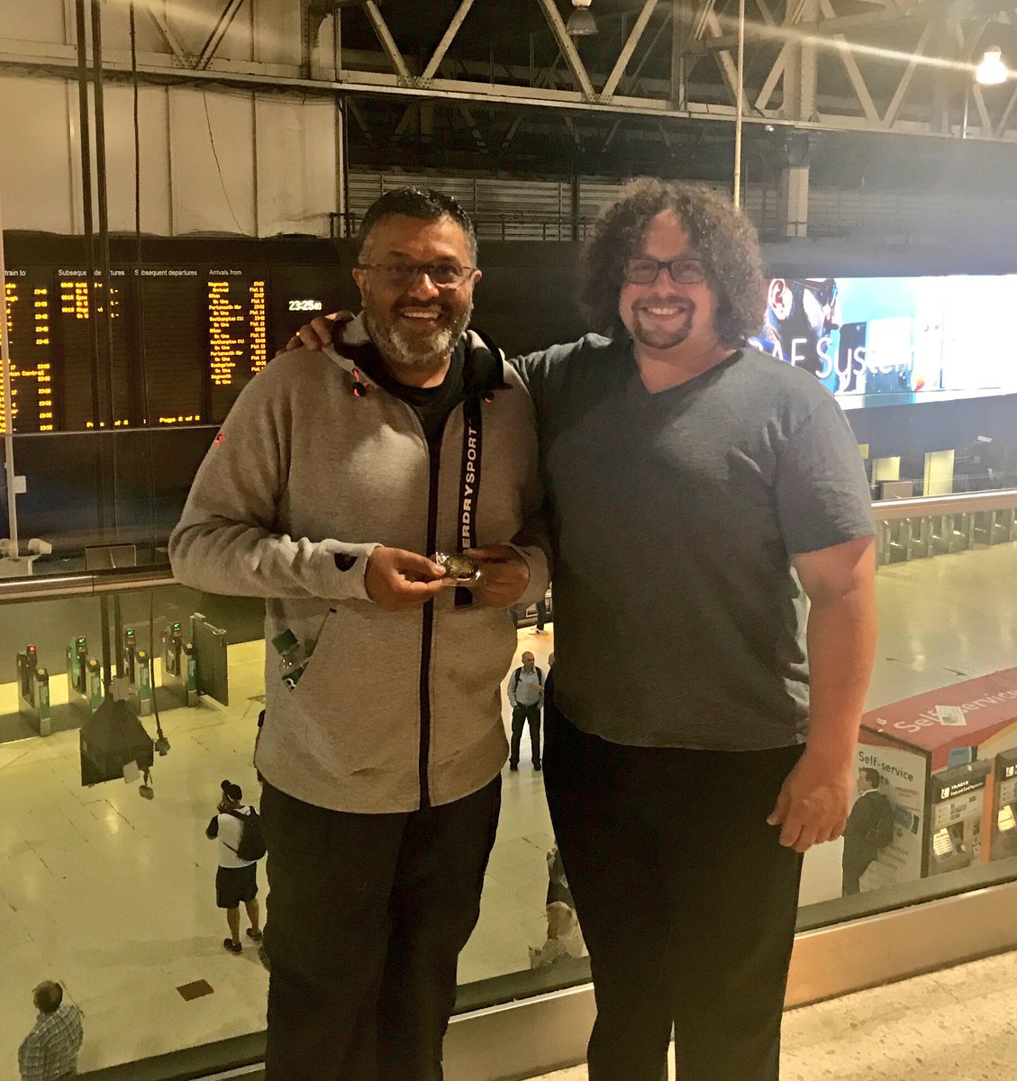 benabo's tweet photo. Very excited to be joining forces with @TulsiF to protect the protectors!!!
#trauma #wems #ems #EmergencyMedicine #conservation #austeremed https://t.co/OMf4DlXR63