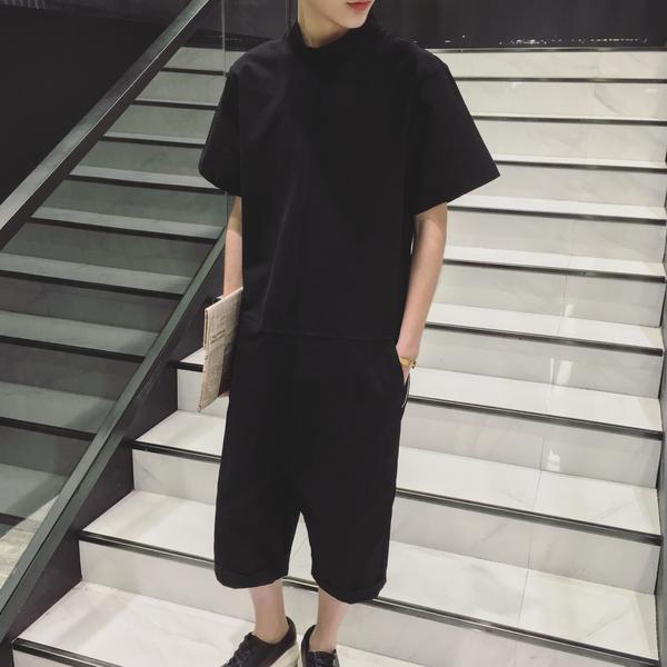 ShopAOAO's tweet photo. #MaleRompers, are they still a thing?π
https://t.co/Hy2kY6oYQe
#mensfashion #trends #meninrompers #manbunken #jumpsuits #coveralls #shopaoao https://t.co/PDZbUGqmya
