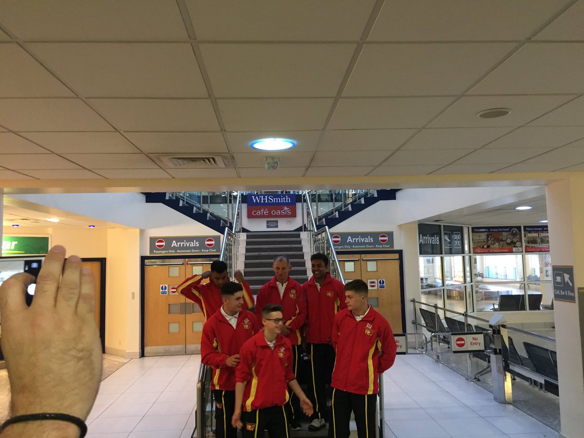 ManxGymnastics's tweet photo. Off they go! Good luck to Team IOM in Gotland! #gotland2017 #MGCE #TeamIOM https://t.co/KshWZ8mqYD