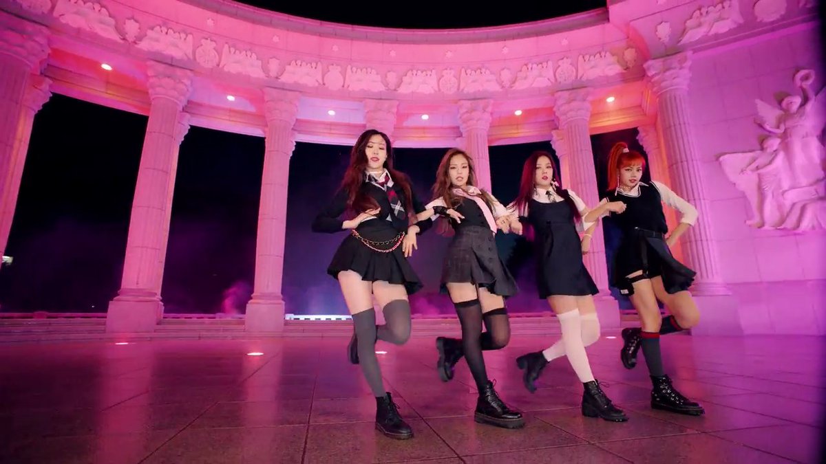 Блэк пинк ас иф итс. Джису blackpink as if it's your last. As if its your last блэкпинк обложка. Блэк пинк as if it's your last. As if it's your last blackpink.