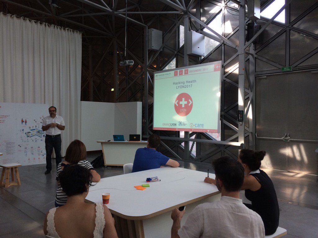 i-Care LAB tweet media