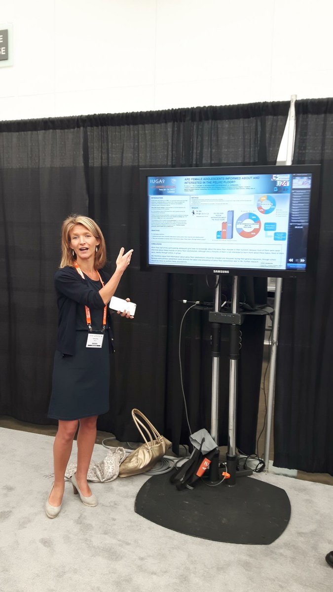 MOVANTresearch's tweet photo. Hedwig Neels presenting "Are female adolescenten informed about and interested in the pelvis floor" #NVFB #IUGA #Vancouver @MOVANTresearch https://t.co/5ZC3YDuu6I