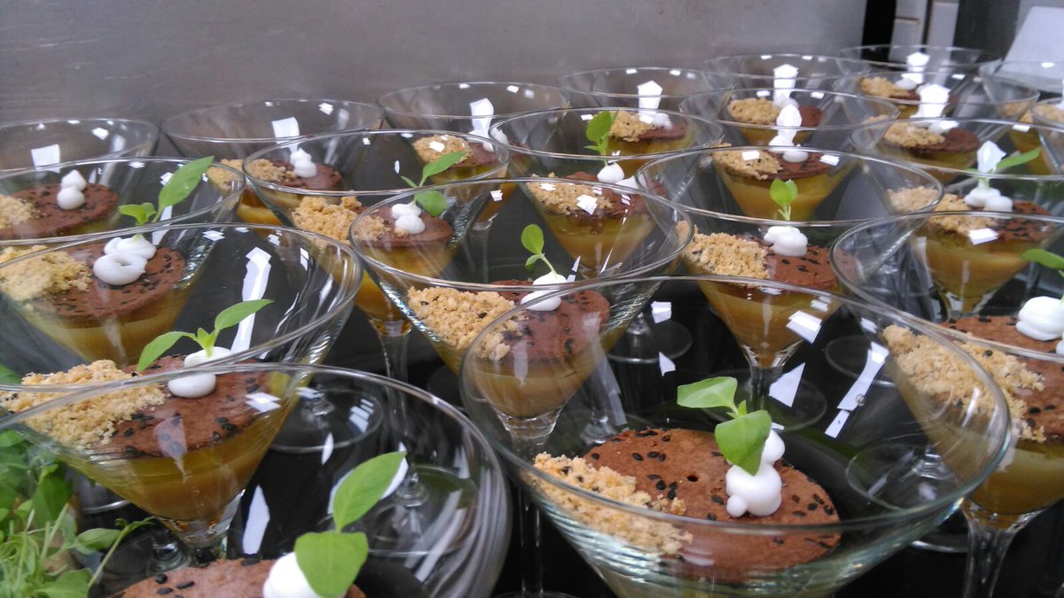Een sfeerimpressie van de culinaire gerechten bij de <a href="/vriendenvjacob/">Vrienden van Jacob</a>. #culinary