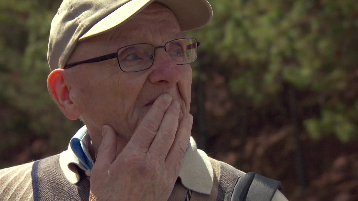 Ontroerend, emotioneel en verschrikkelijk mooi. De helikoptervlucht van Willem. ❤️❤️ kijk.nl/sbs6/dewereldr…