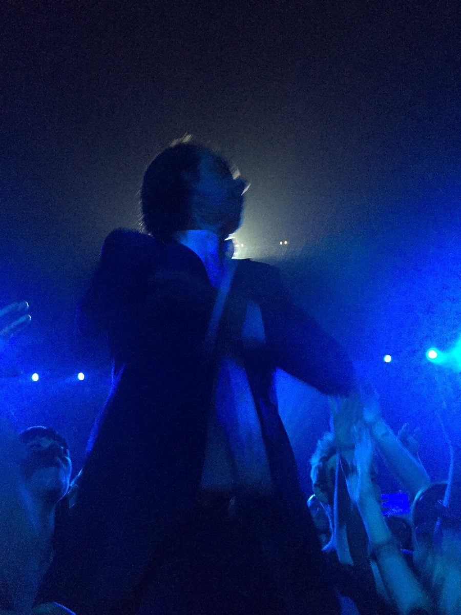 paintedbyBrandy's tweet photo. Yeah, this just happened to me! I held the mic for Nick Cave and got serenaded! #NickCave https://t.co/kzjfKnNflS