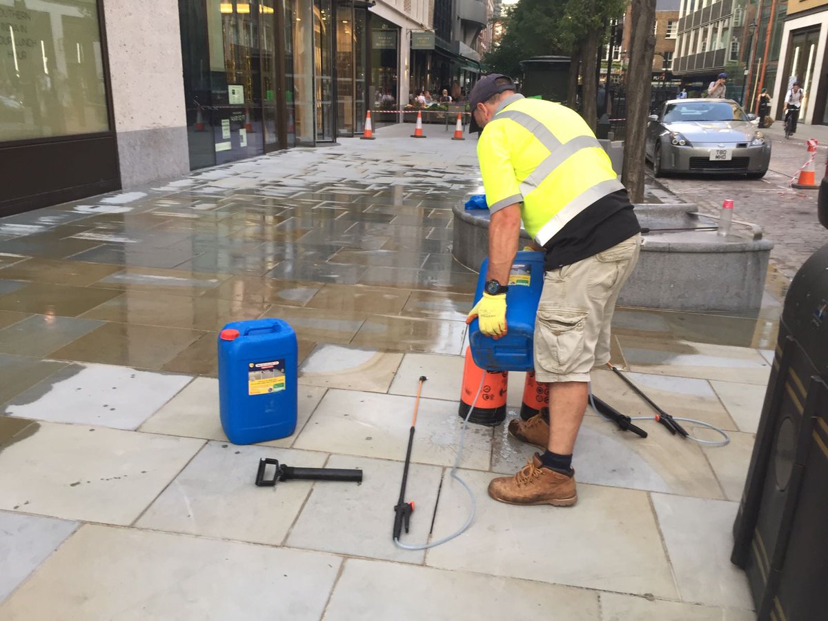 GuardIndustrie's tweet photo. Phase 2 du chantier de #Westminster à #Londres avec #ProtectGuard FT | Phase 2 of Westminster project in #London with #ProtectGuard HD https://t.co/lqLzAFq6rN