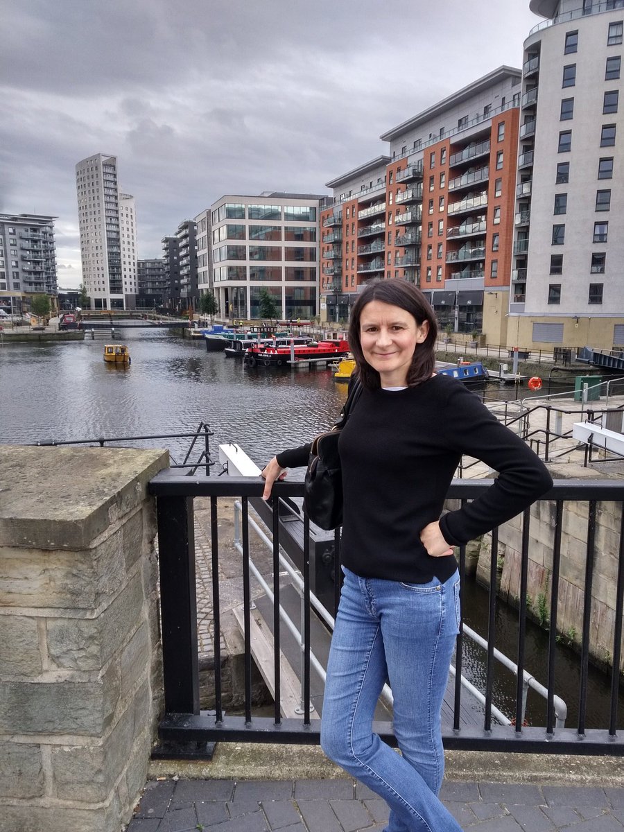 PI_MedNegCW's tweet photo. Marguarita enjoying the walk to the Armouries Museum for AVMA conference #ACNC17 https://t.co/75muArXNhP