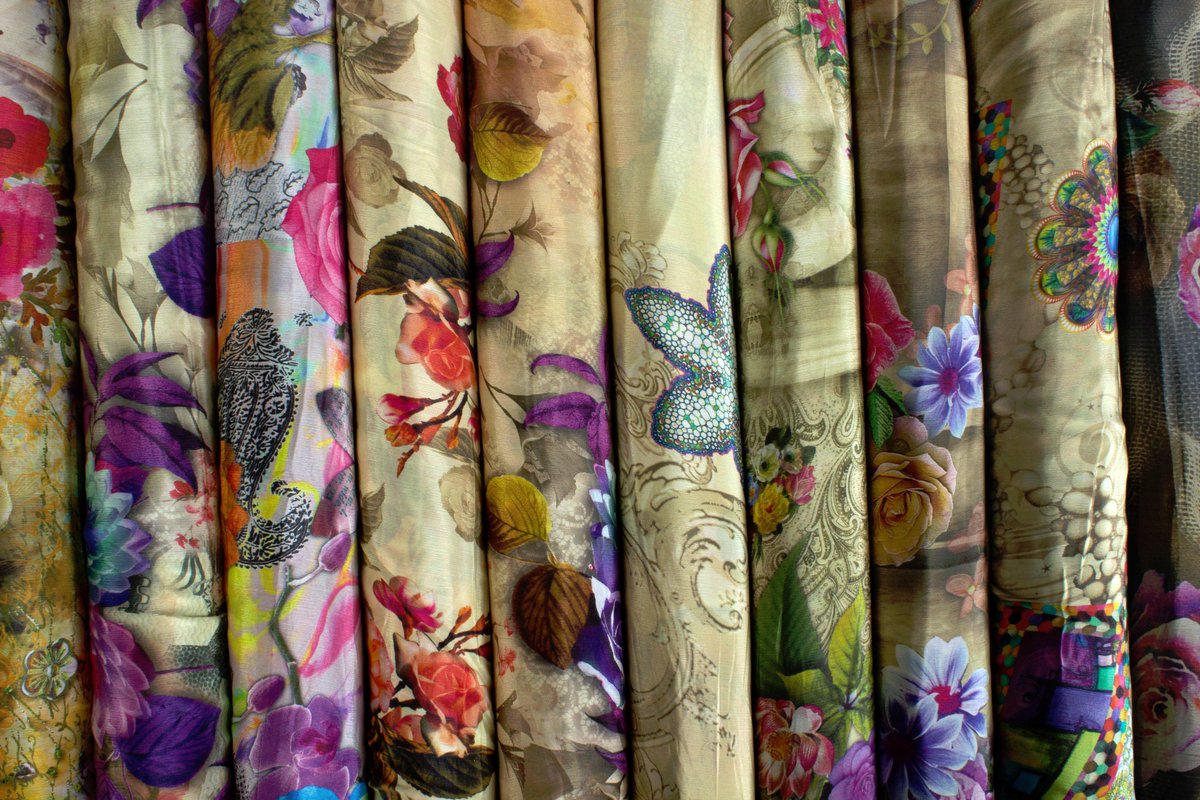 fabriclore's tweet photo. Presenting all new Chiffon prints in relaxing earthy hues. Shop at: https://t.co/GkraUfRk9N #Fabriclore #Fabcollection https://t.co/Pe0BQBzxQH