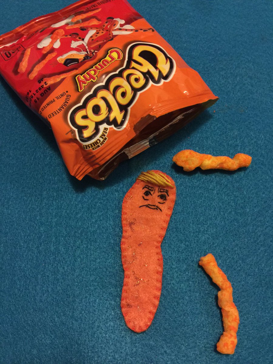 xPrincessplushx's tweet image. I got a really weird Cheeto.. #Cheetos #CheetosMuseum #cheetoslookalike #whatsmysnack #Trump #food
