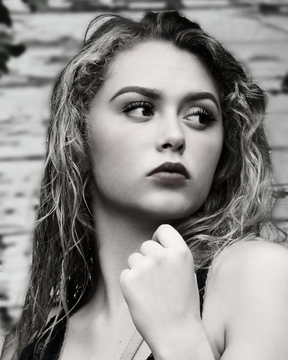 Kitkatmodeling's tweet image. #models