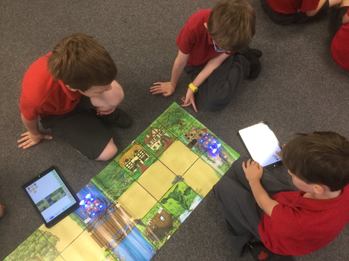 BoltonSICT's tweet image. Yr3 are using #2code, Blue-Bots, Bee-bots,iPads lots of computer science learning & a little bit of fun! @purpleMash @TTS_Group @HMCPS