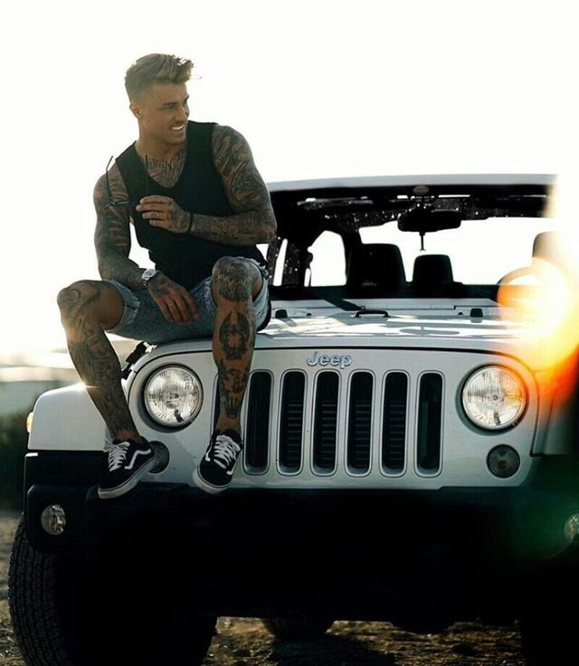 Grey (@thegreycanid) on Twitter photo 