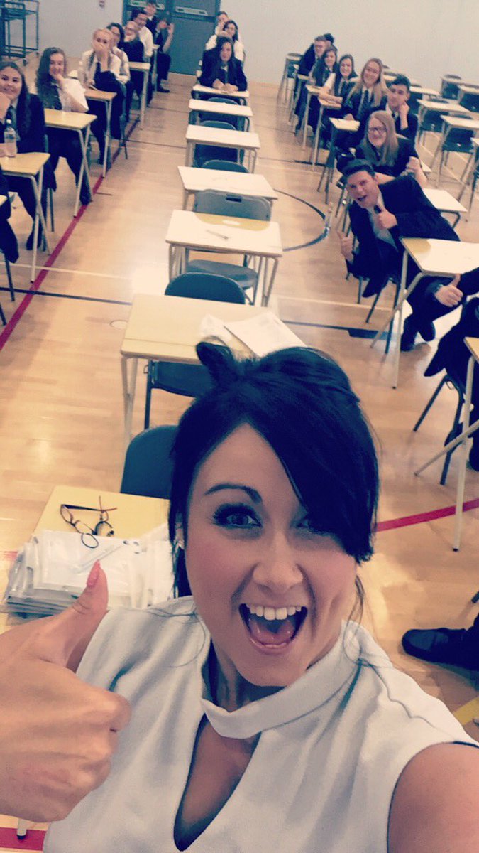 VConway85's tweet photo. @DearneYear11  @DearneALC final exam finished yayyyyyy! #triplephysics #P3 #Proud https://t.co/jEQ4vU7cmt